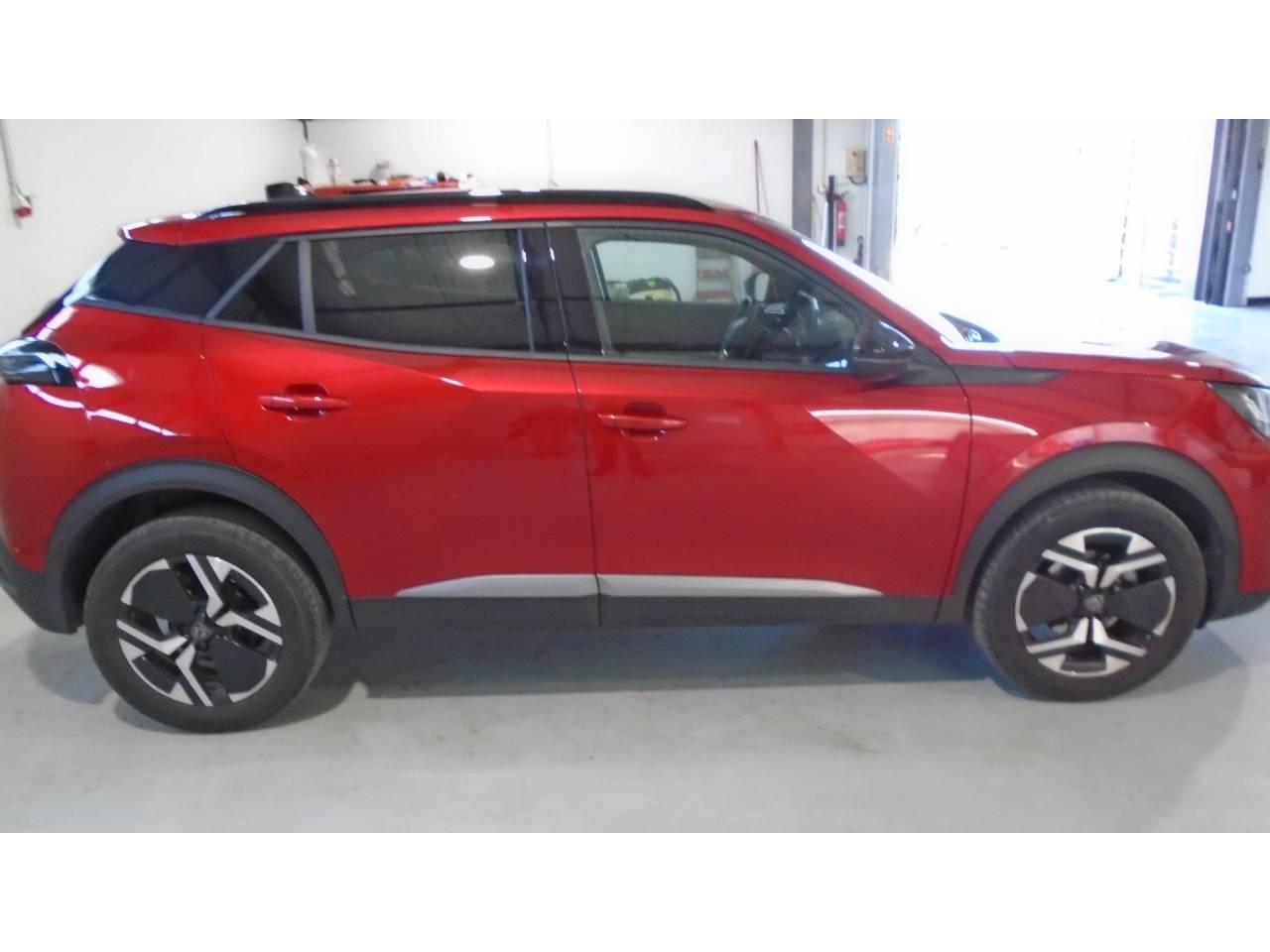peugeot 2008 1.2 puretech 100cv allure — photo 4