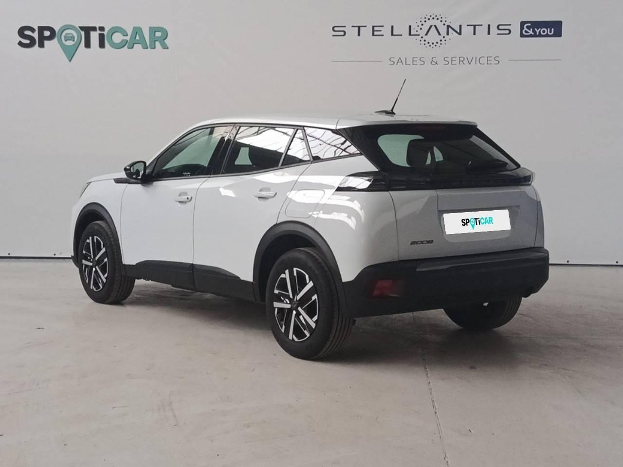 peugeot 2008 1.2 puretech 100cv style — photo 5