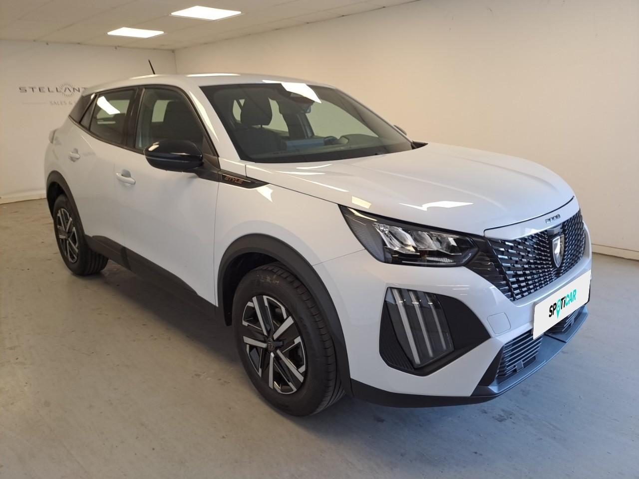 peugeot 2008 1.2 puretech 100cv style — photo 3