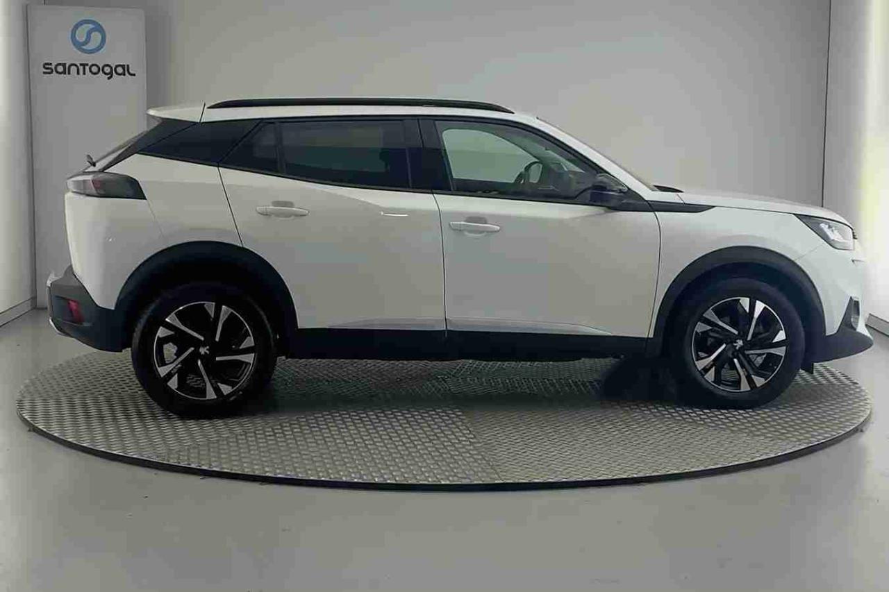 peugeot 2008 1.2 puretech allure pack — photo 4