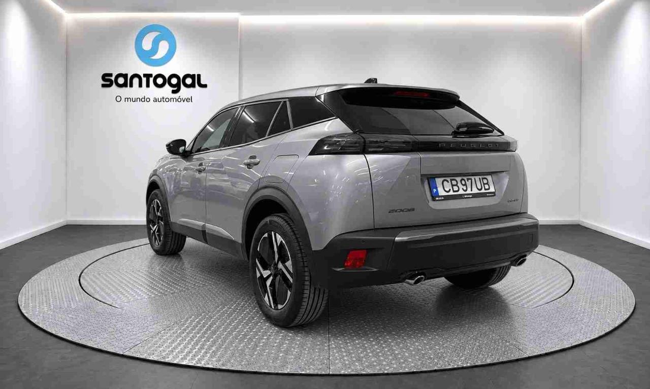 peugeot 2008 1.2 hybrid allure e-dcs6 — photo 3