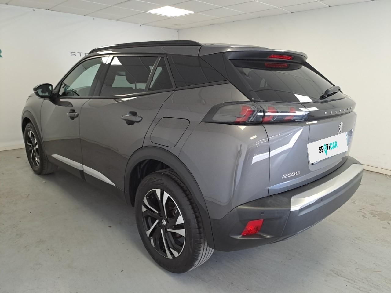 peugeot 2008 1.2 puretech 100cv allure — photo 5