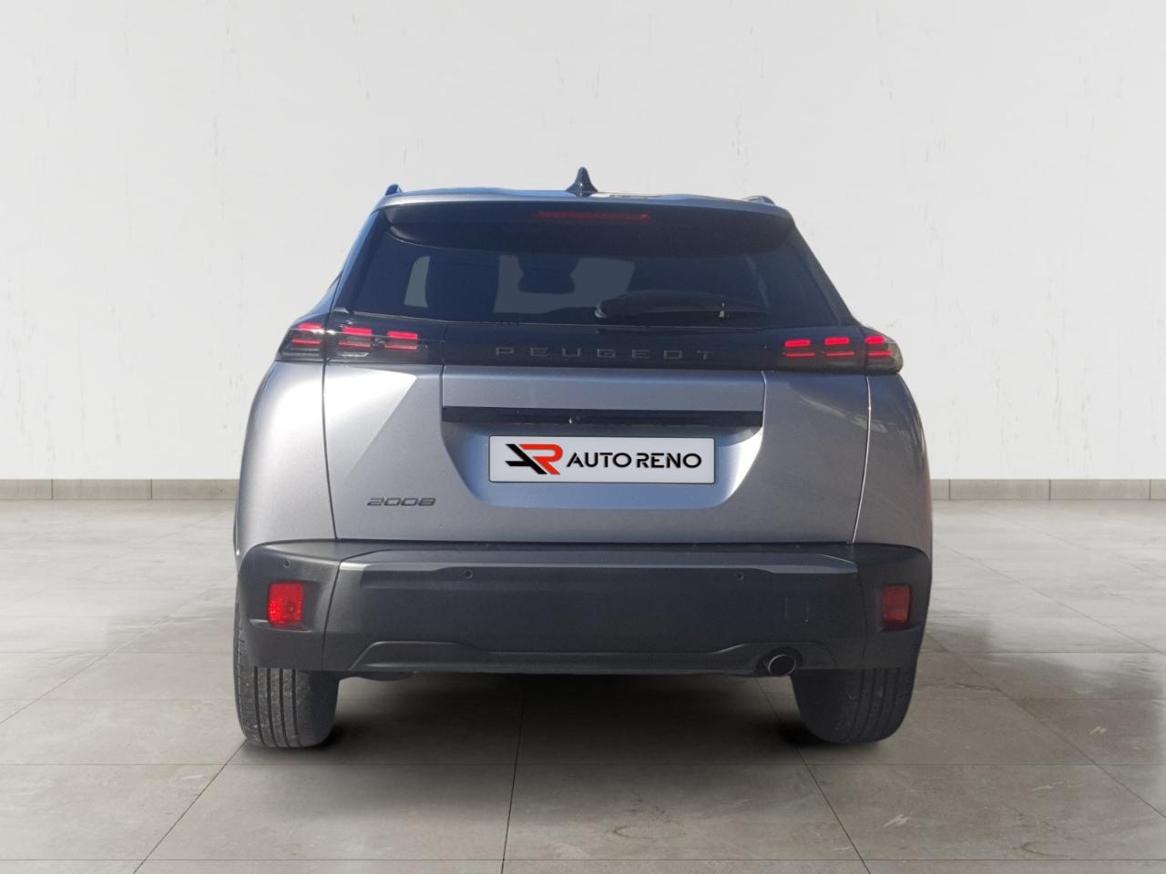 peugeot 2008 1.2 puretech allure — photo 4