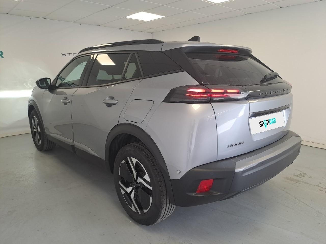 peugeot 2008 1.2 100 cv allure — photo 5