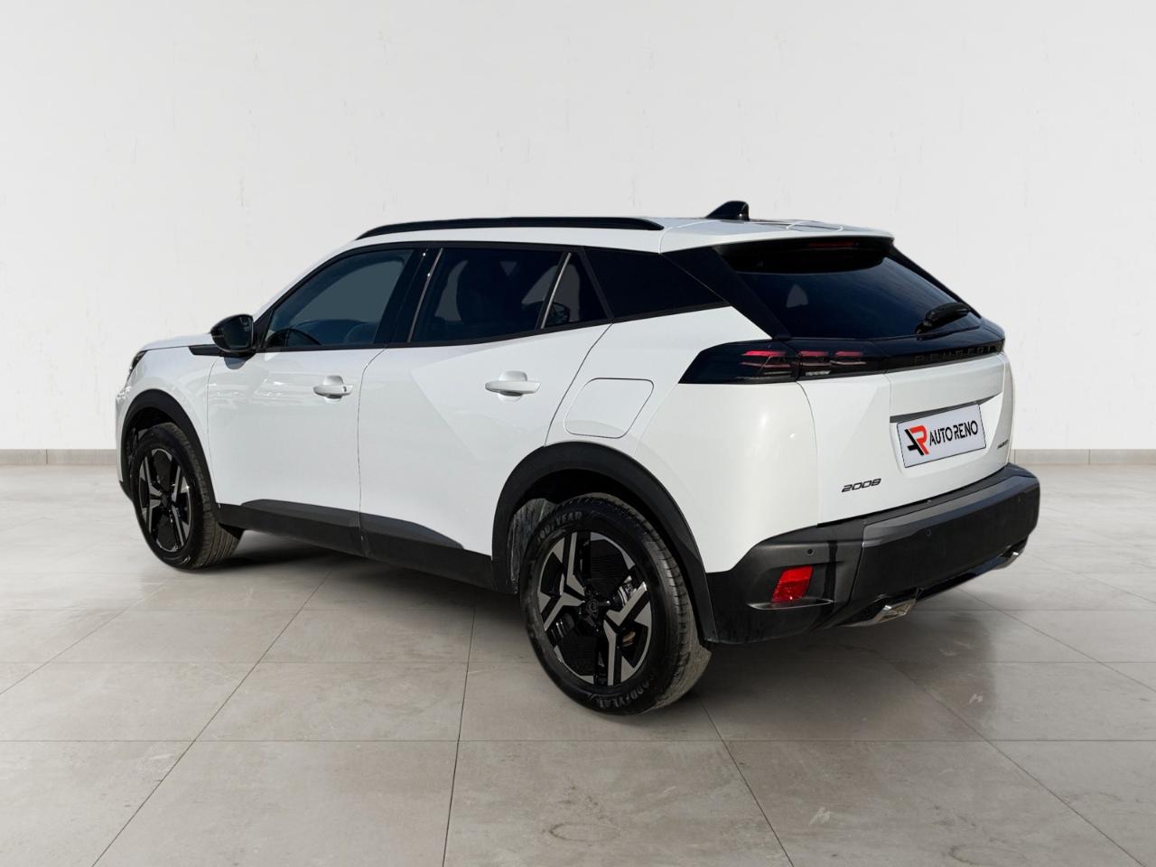 Peugeot 2008 1.2 Hybrid Allure e-DCS6 — photo 3