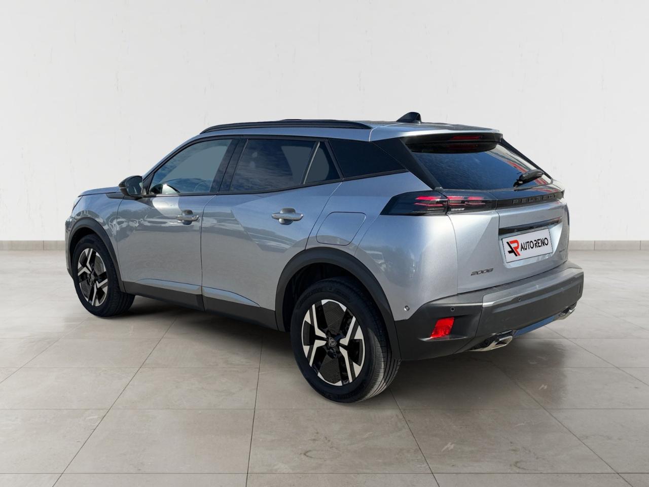 peugeot 2008 1.2 hybrid allure e-dcs6 — photo 3