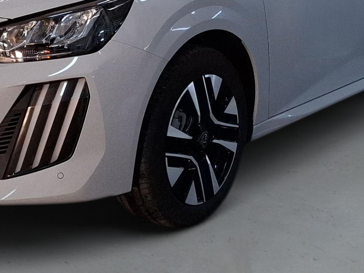 peugeot 208 hybrid 100 e-dcs6 allure — fotografia 4