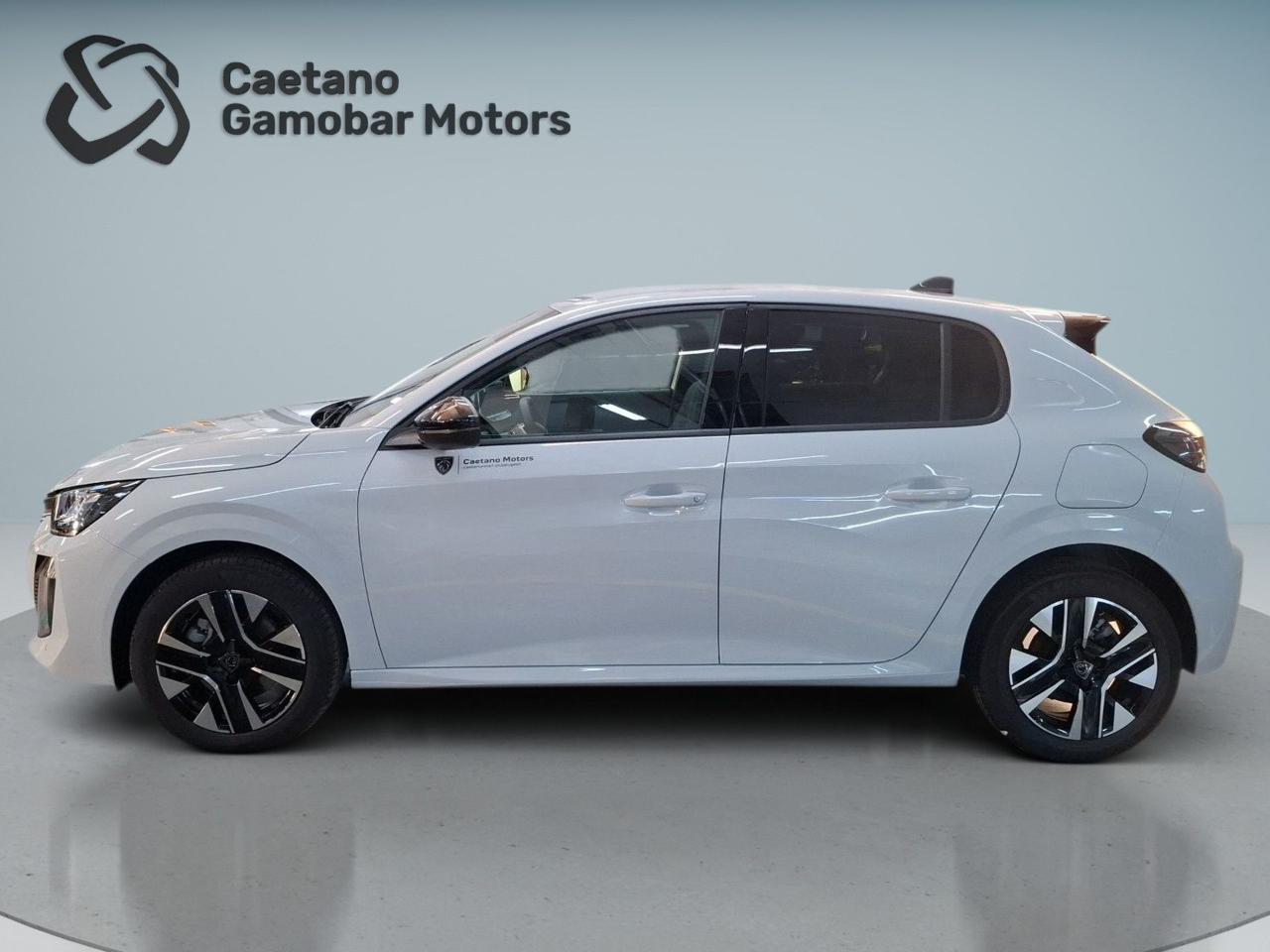 peugeot 208 hybrid 100 e-dcs6 allure — fotografia 5