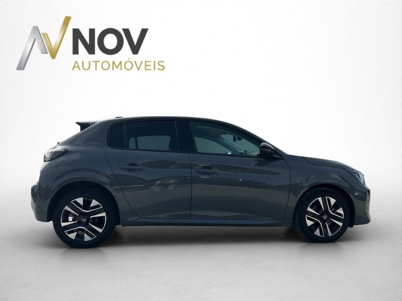 peugeot 208 allure hybrid 110cv edcs6 — photo 4