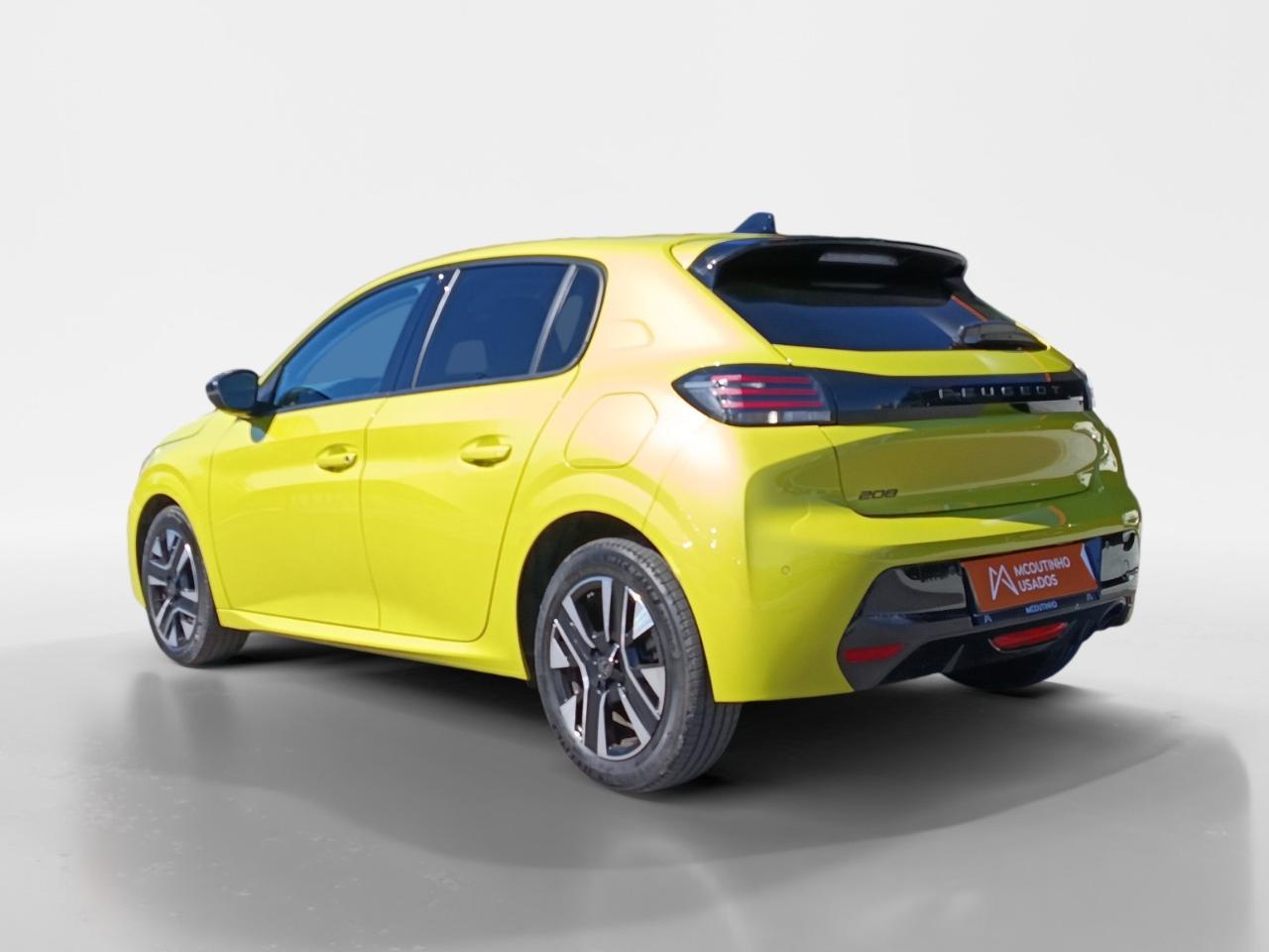 peugeot 208 1.2 puretech allure — photo 3