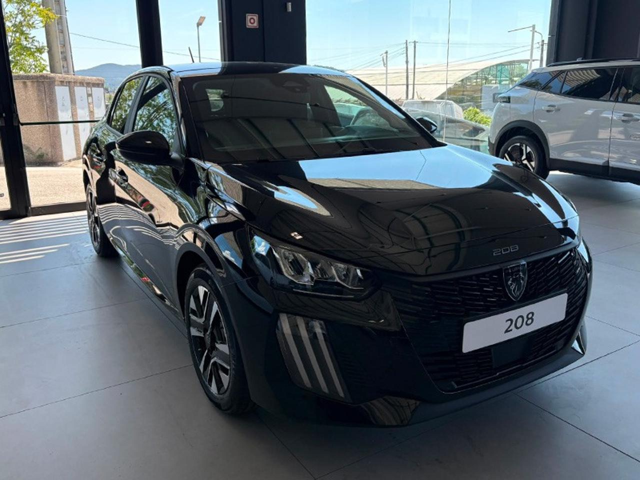 peugeot 208 1.2 edition — photo 3