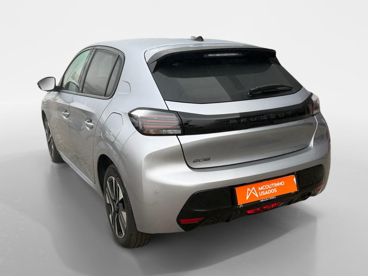 peugeot 208 1.2 puretech allure — photo 3