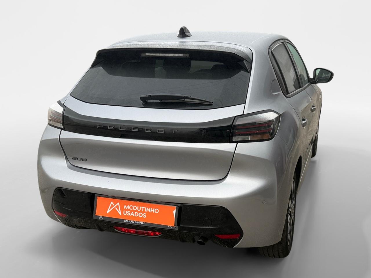 peugeot 208 1.2 puretech allure — photo 5