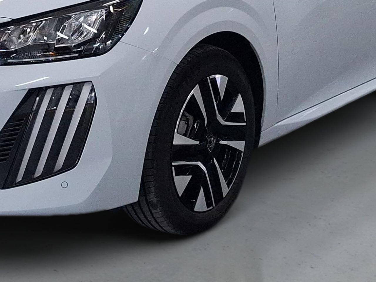 peugeot 208 allure hybrid 110 cv e-dcs6 — photo 4
