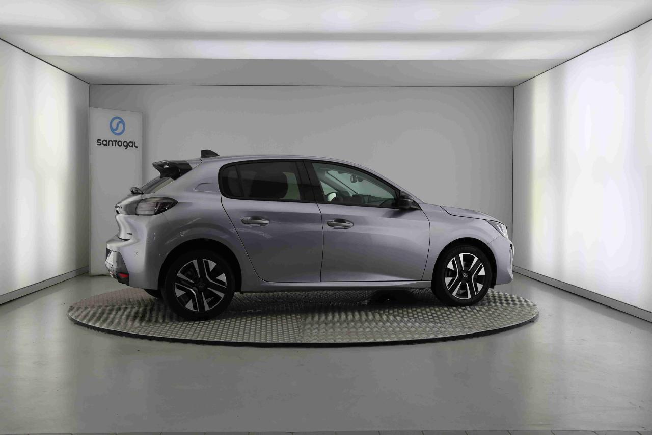 peugeot 208 1.2 hybrid allure e-dcs6 — photo 4