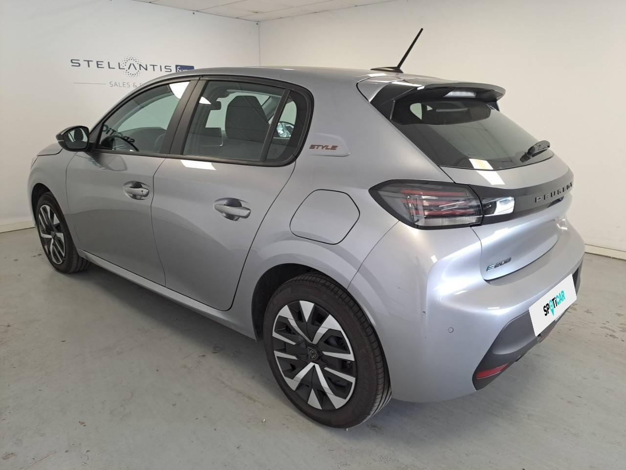 peugeot 208 el. 136cv (100 kw) - bat. 50 kw style — photo 5