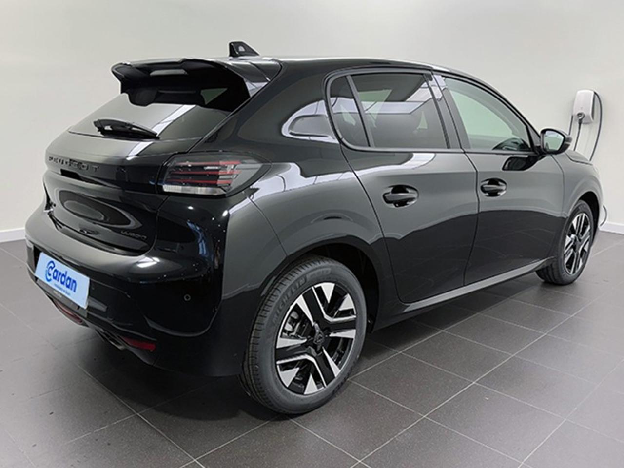 peugeot 208 1.2 hybrid allure e-dcs6 — photo 3