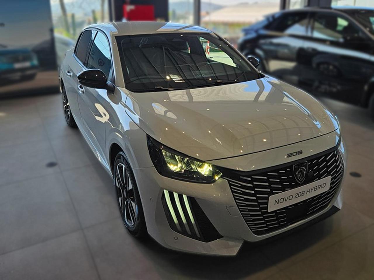 peugeot 208 1.2 hybrid allure e-dcs6 — photo 3