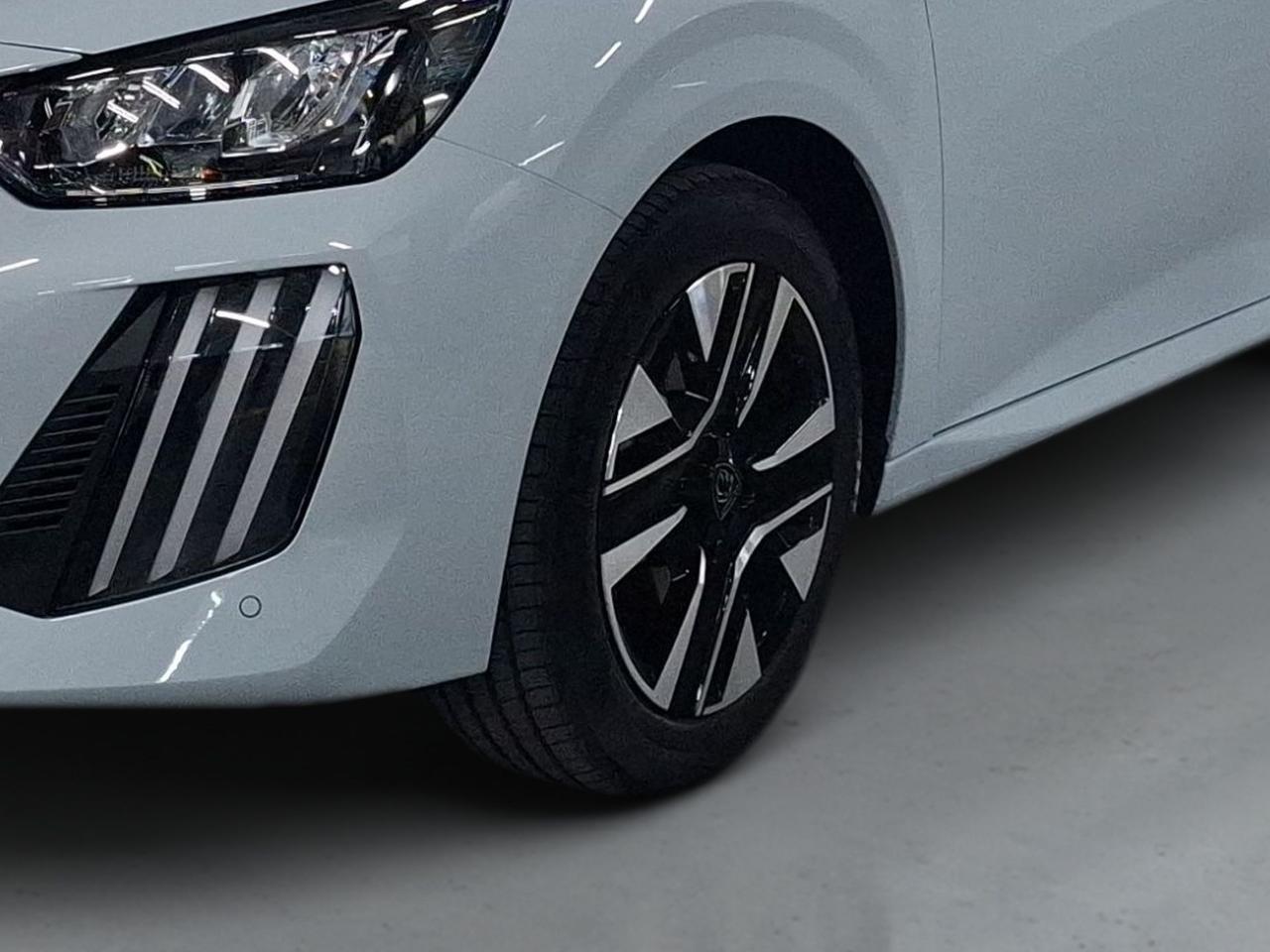 peugeot 208 allure hybrid 110 cv e-dcs6 — photo 4