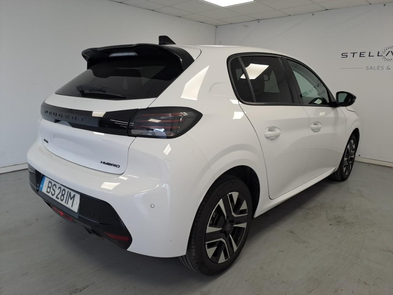 peugeot 208 hybrid 100 e-dcs6 allure — photo 4