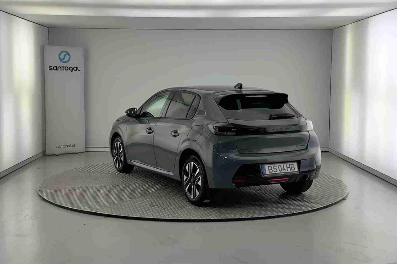peugeot 208 1.2 hybrid allure e-dcs6 — photo 3