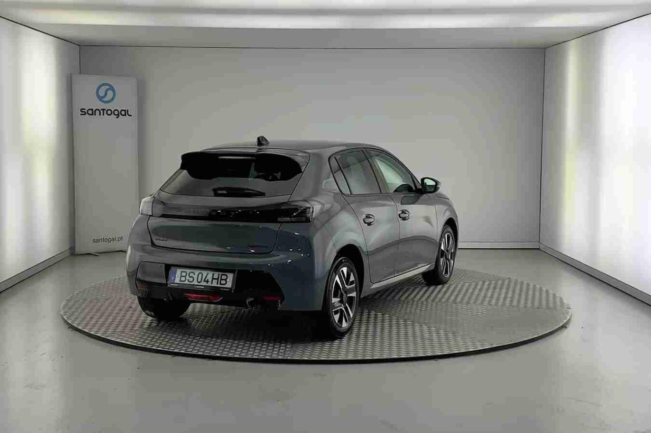 peugeot 208 1.2 hybrid allure e-dcs6 — photo 5