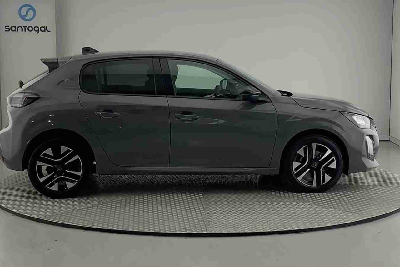 Peugeot 208 1.2 HYBRID ALLURE E-DCS6 — photo 4