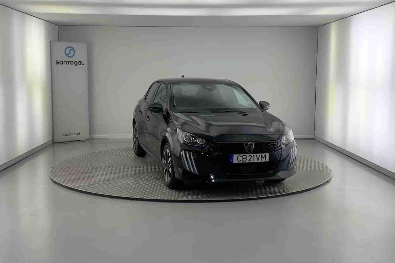 Peugeot 208 1.2 HYBRID ALLURE E-DCS6 — photo 2