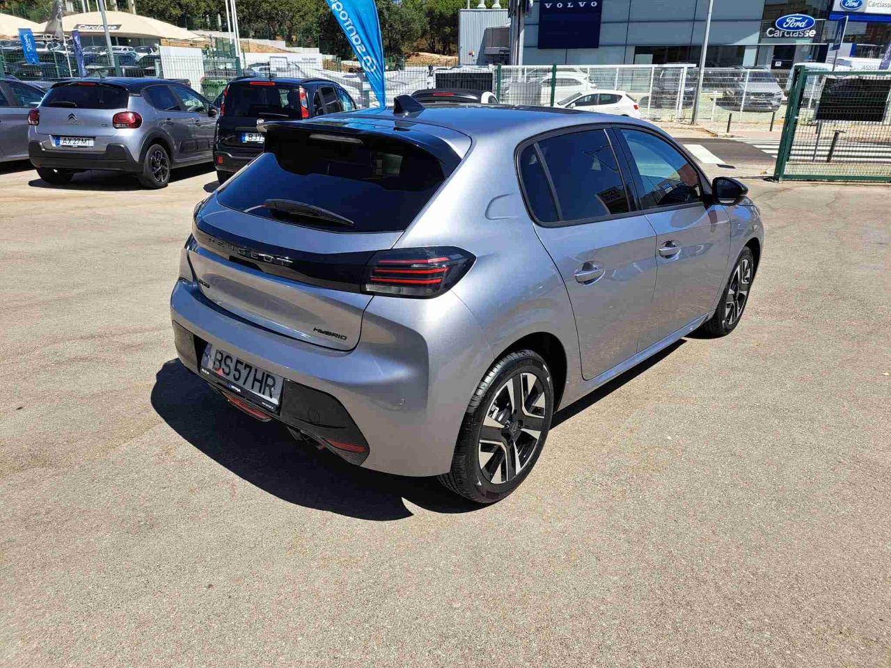 peugeot 208 1.2 hybrid allure e-dcs6 — photo 3