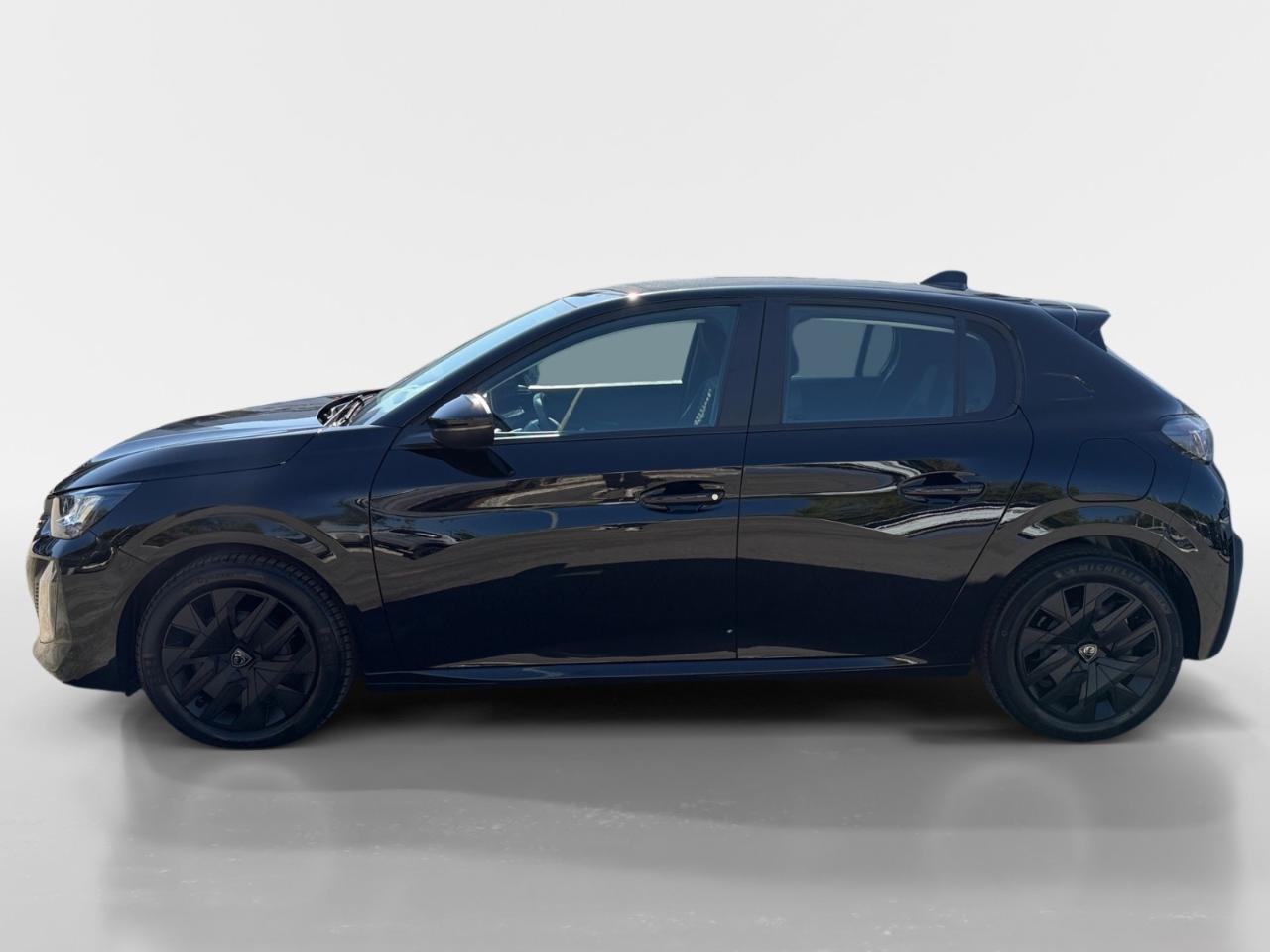 Peugeot 208 1.2 PureTech Active — photo 2