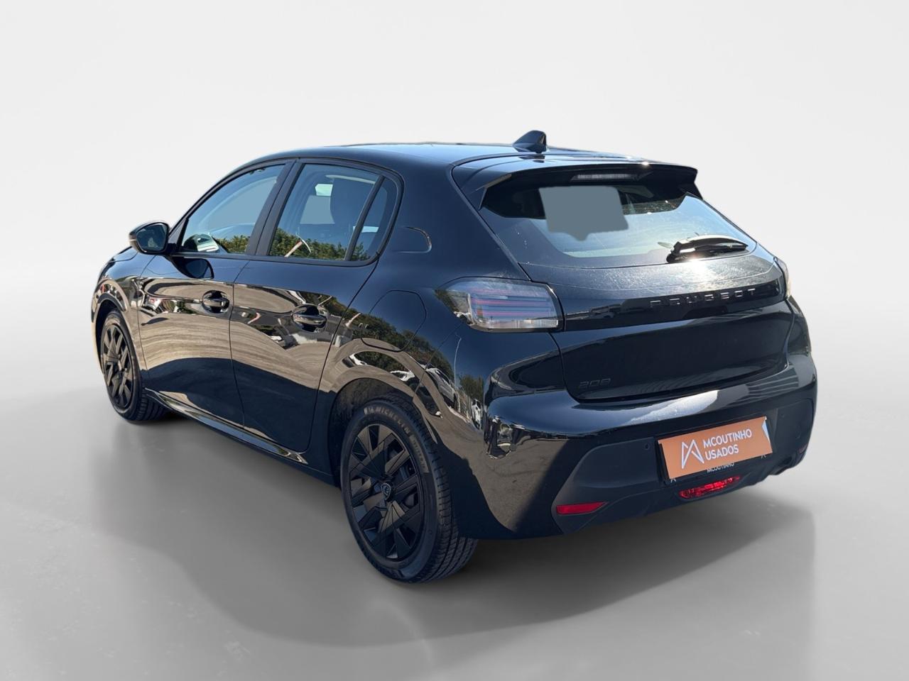 Peugeot 208 1.2 PureTech Active — photo 3