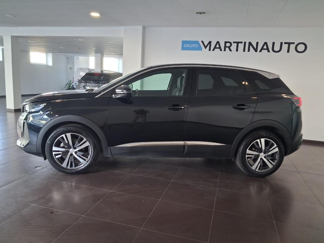 peugeot 3008 1.6 hybrid gt e-eat8 — photo 4