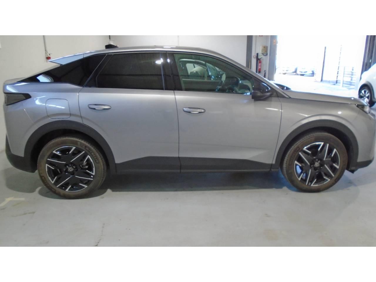 peugeot 3008 hybrid 145cv e-dcs6 allure — photo 4