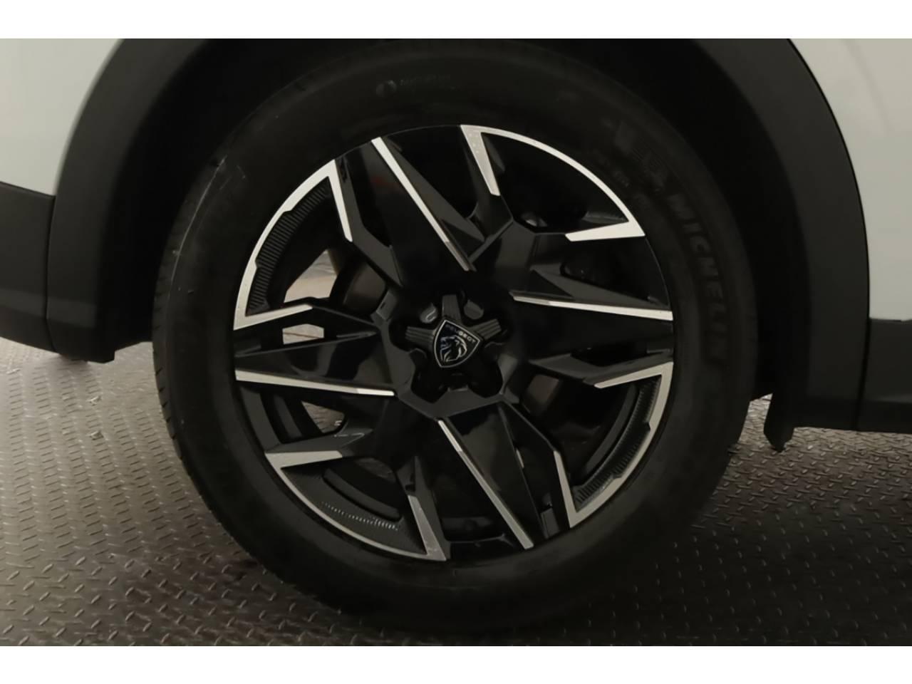 peugeot 3008 hybrid 145cv e-dcs6 allure — photo 5