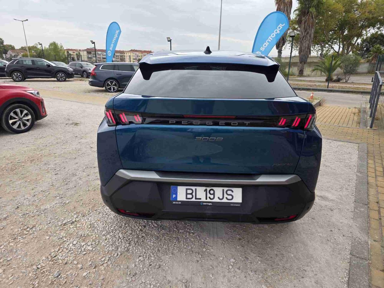 peugeot 3008 1.2 hybrid allure e-dcs6 — photo 5