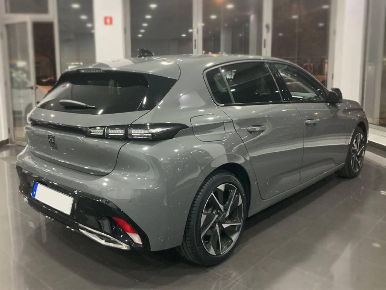 peugeot 308 1.2 puretech 130cv allure — photo 2