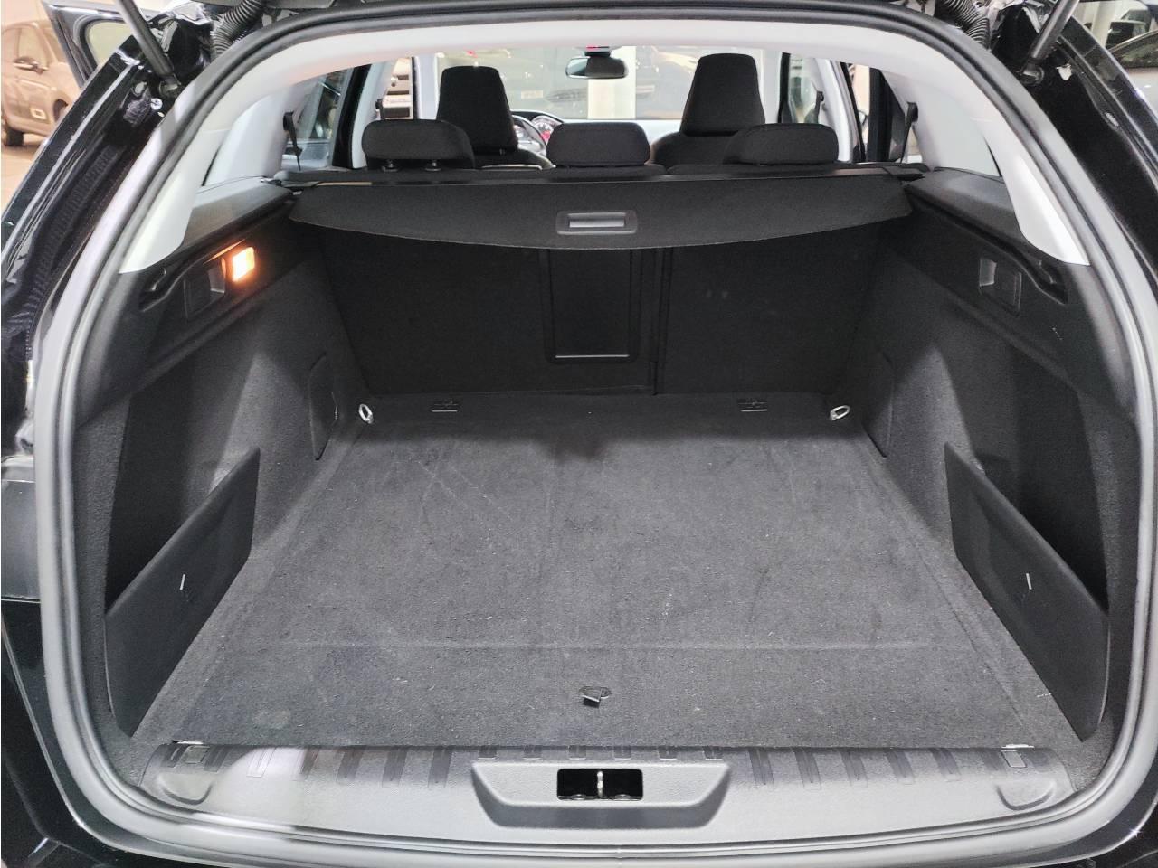 peugeot 308 sw  1.5 bluehdi 130 cv allure — photo 5