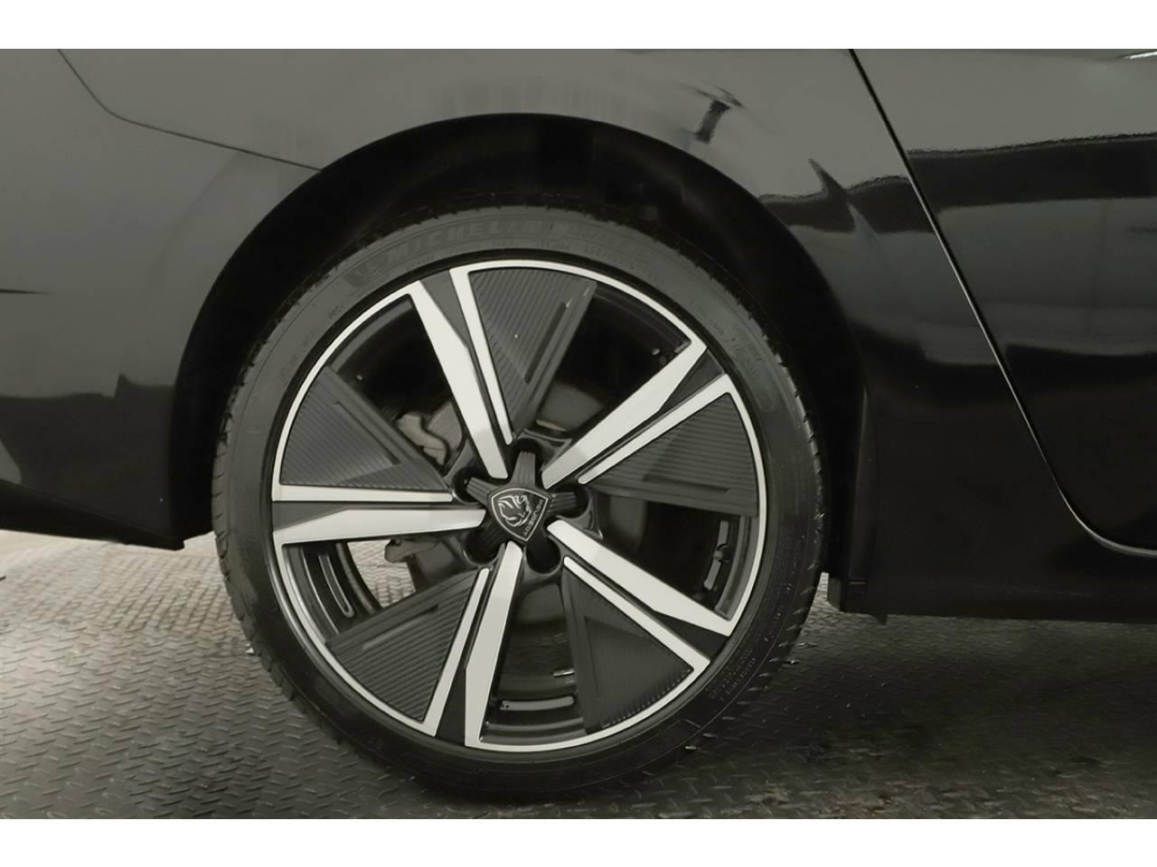 peugeot 308 sw  1.2 puretech 130cv eat8 gt — photo 4