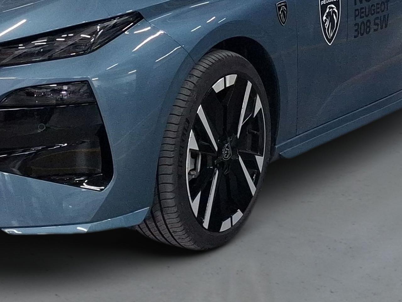 peugeot 308 sw gt 1.6 plug-in hybrid 195cv e-dcs7 — photo 4