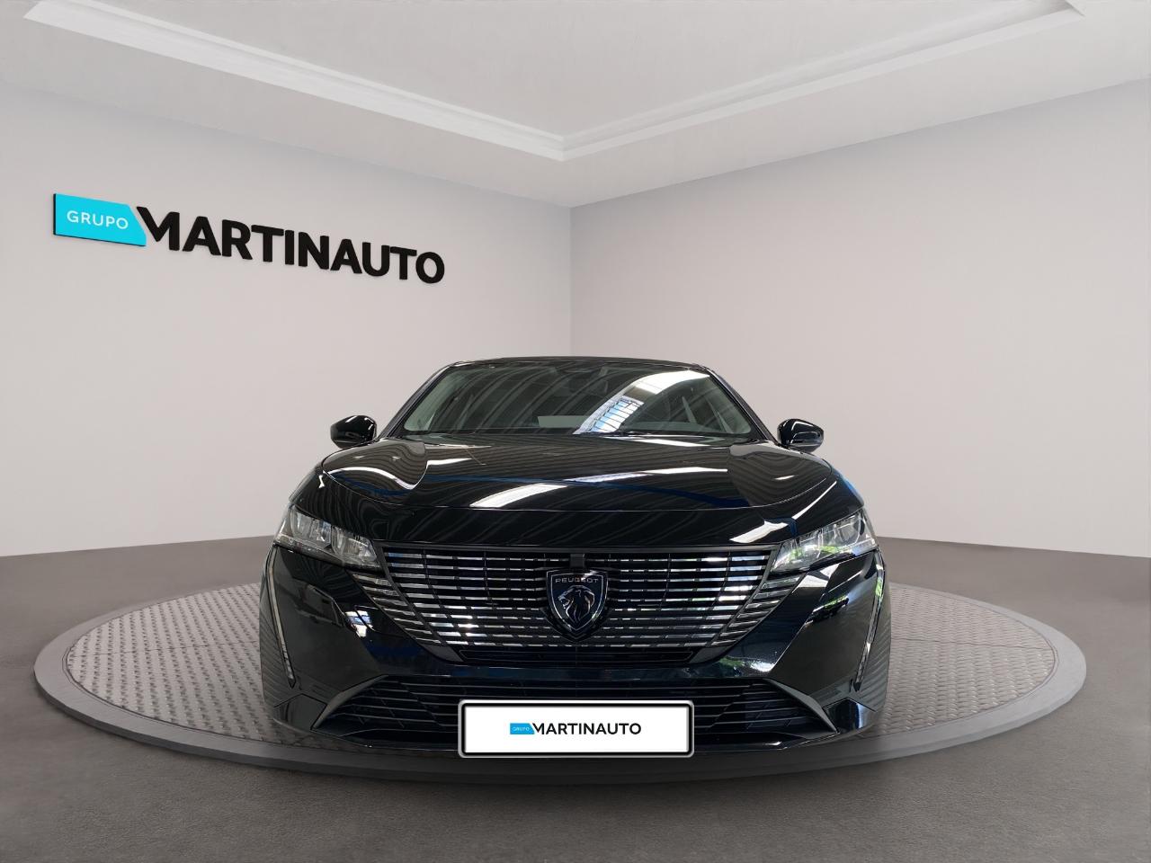 peugeot 308 sw 1.2 puretech allure eat8 — photo 2