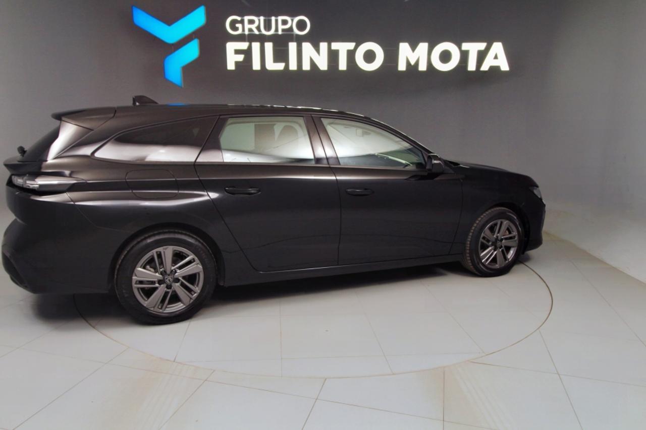 peugeot 308 sw 1.2 puretech active pack — photo 4