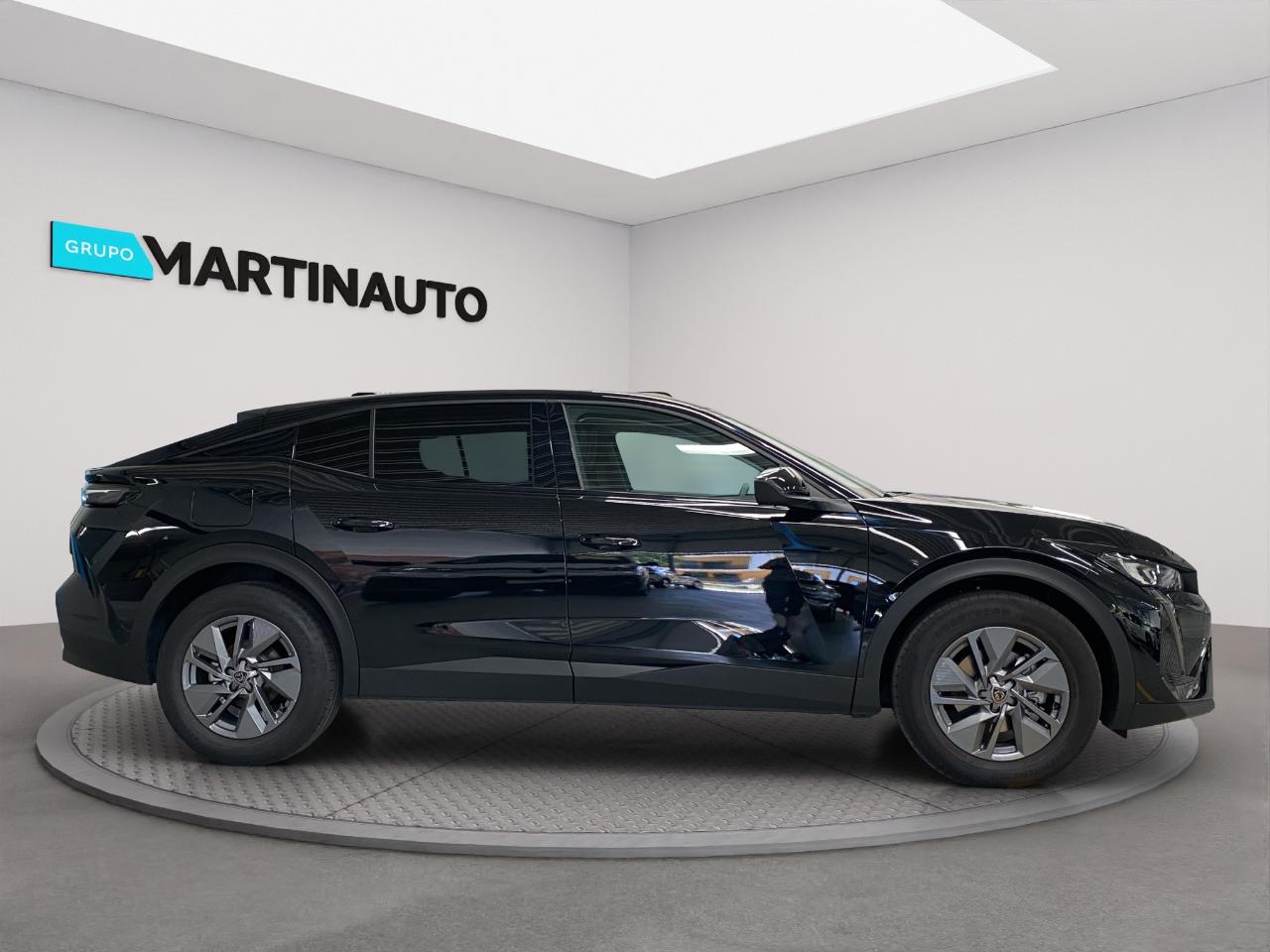 peugeot 408 1.2 hybrid allure e-dcs6 — photo 4