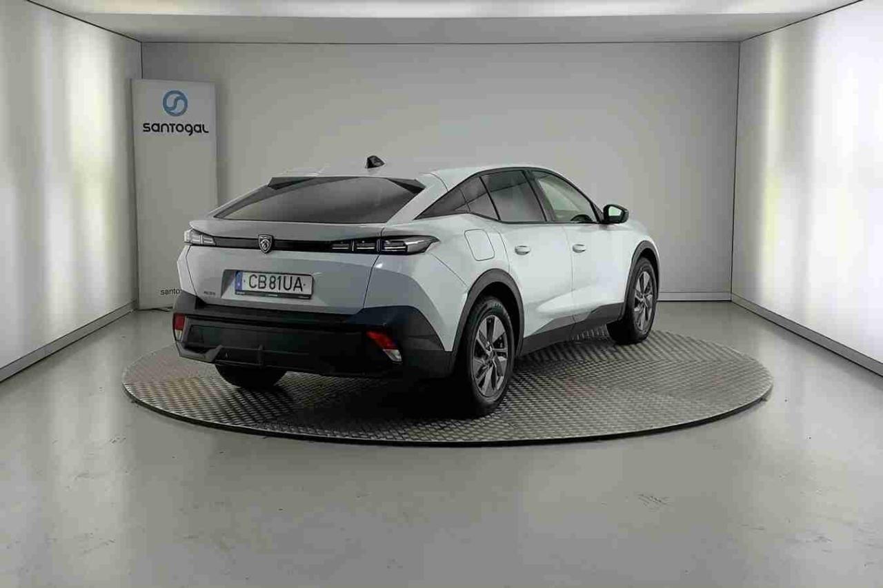 peugeot 408 1.2 hybrid allure e-dcs6 — photo 5