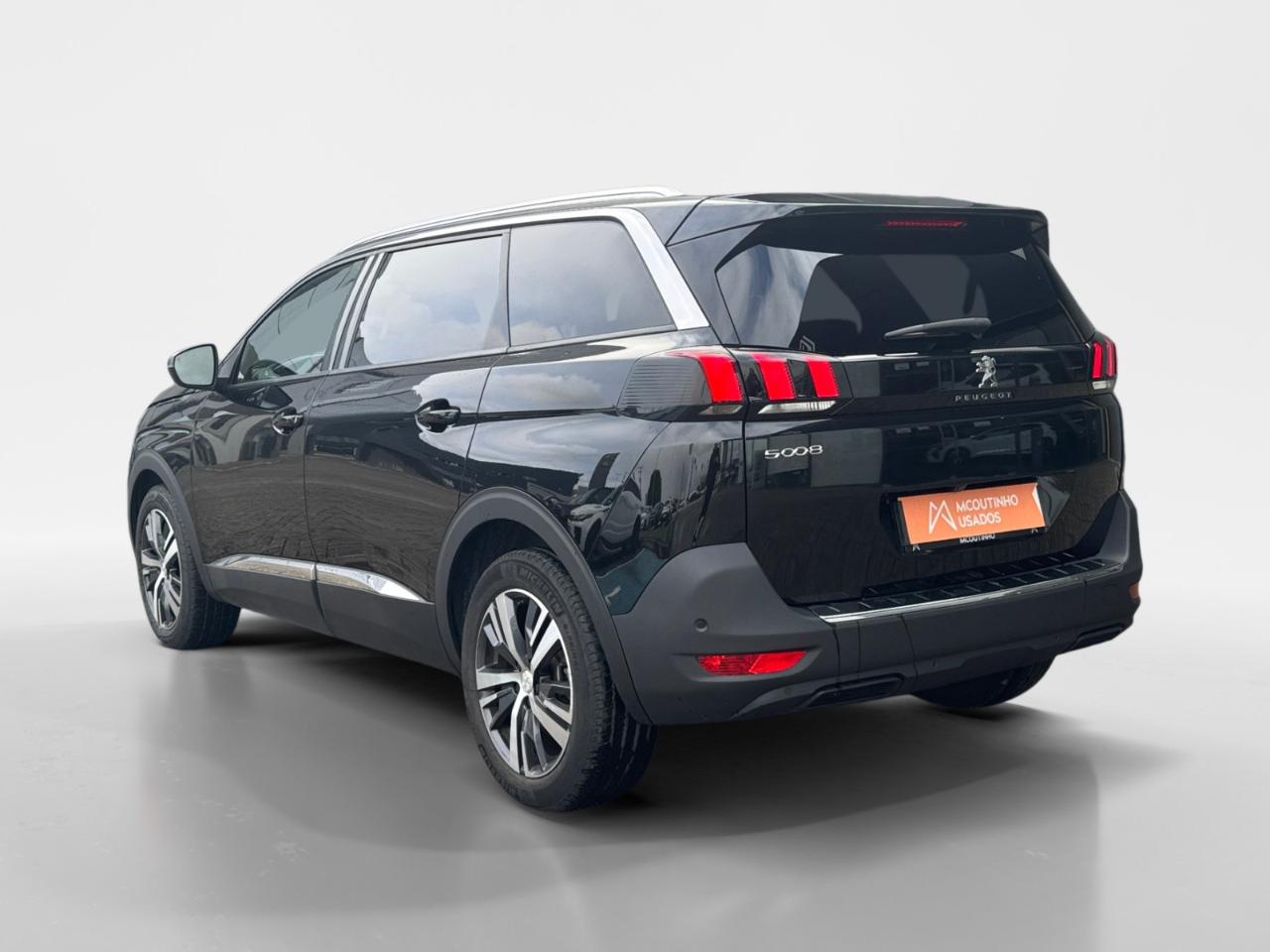 peugeot 5008 1.2 puretech allure pack — photo 3