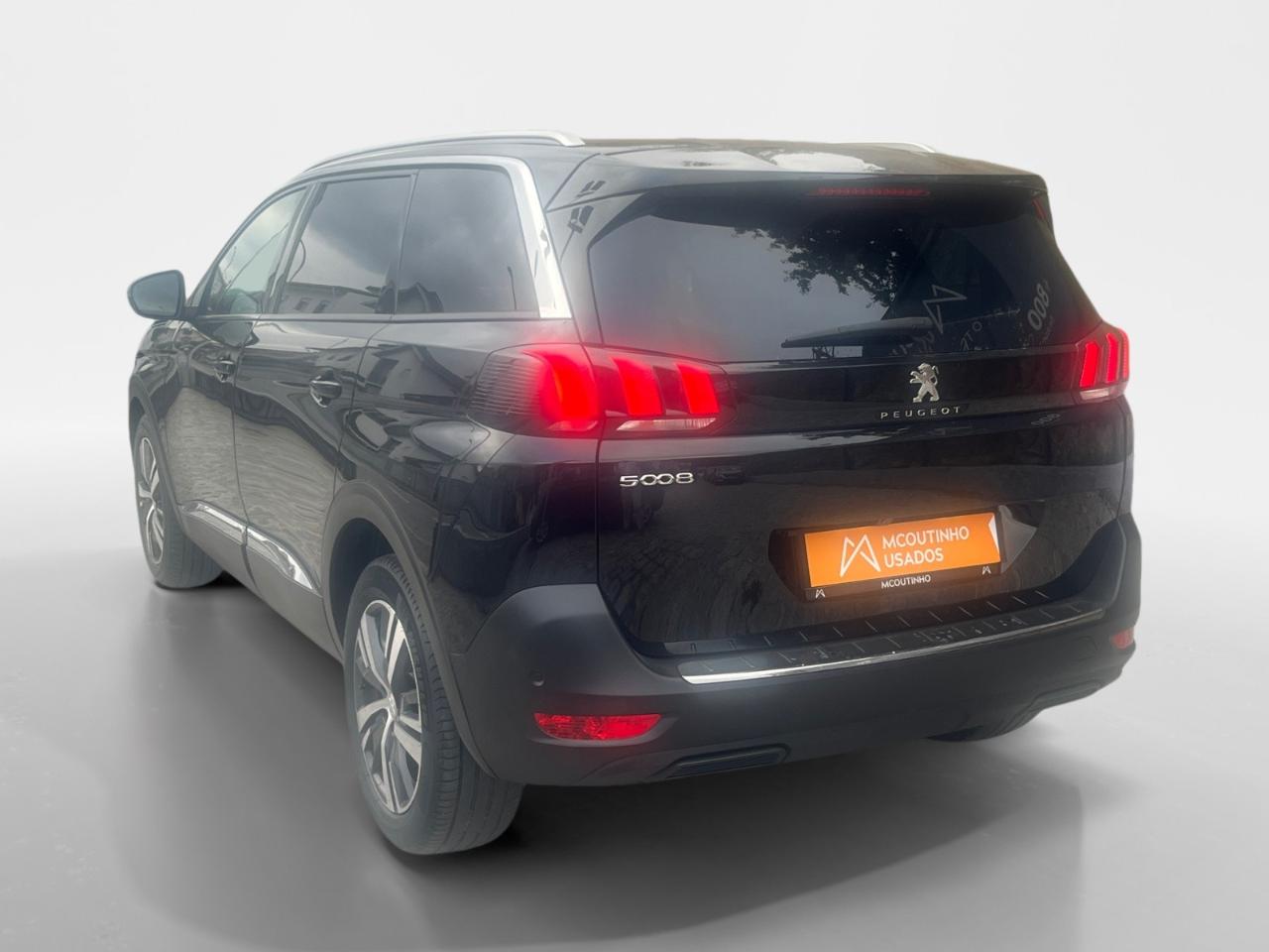 peugeot 5008 1.2 puretech allure pack — photo 3