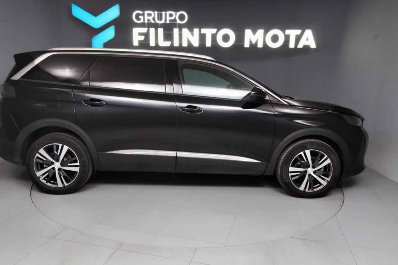 peugeot 5008 1.2 puretech allure pack eat8 — photo 2