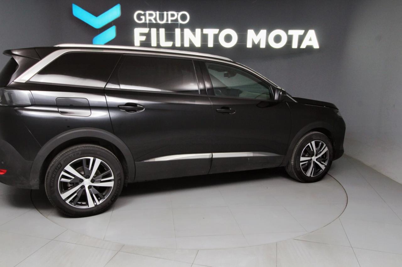 peugeot 5008 1.2 puretech allure pack eat8 — photo 4