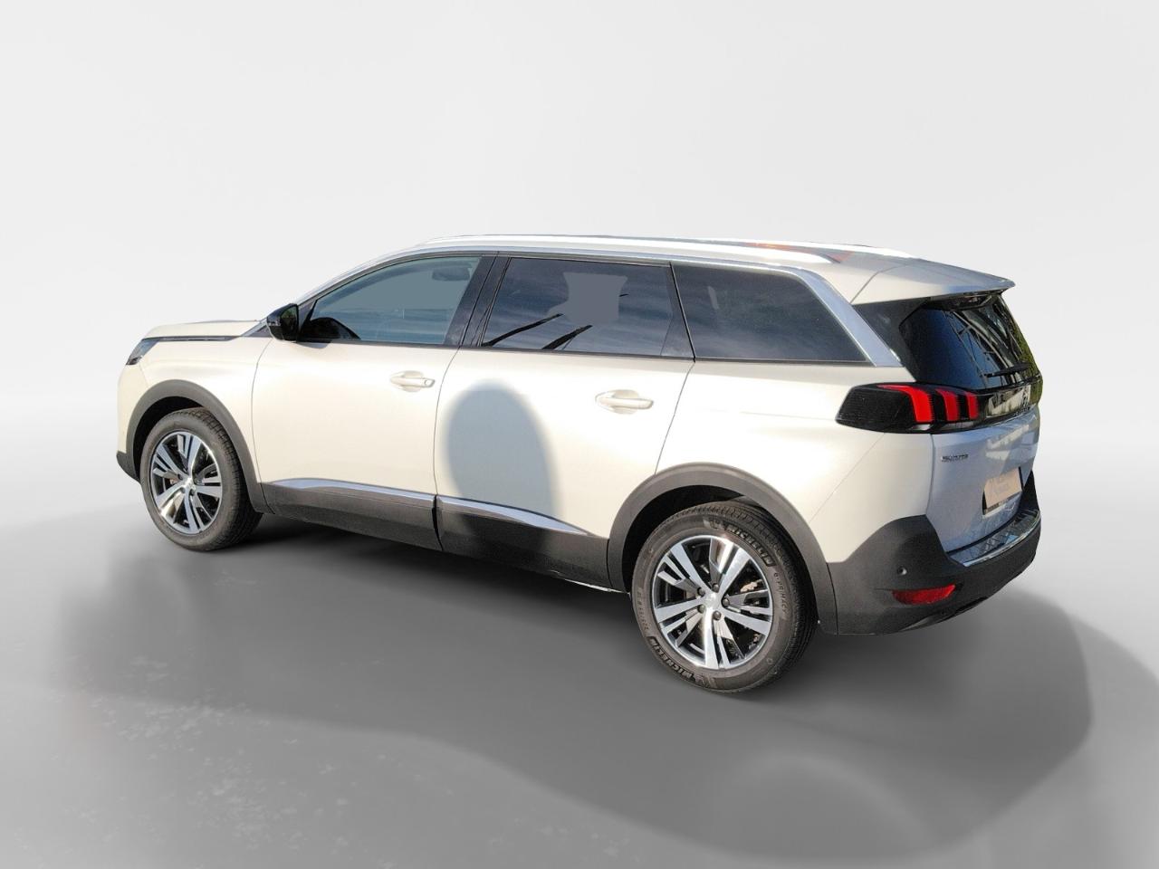 peugeot 5008 1.5 bluehdi allure pack eat8 — photo 3
