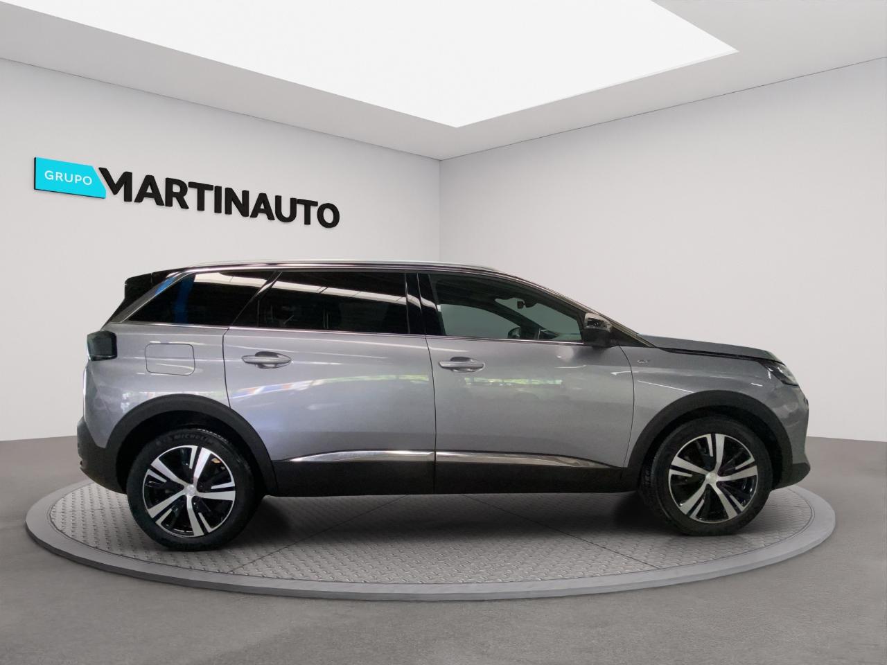 Peugeot 5008 1.5 BlueHDi GT EAT8 — photo 4