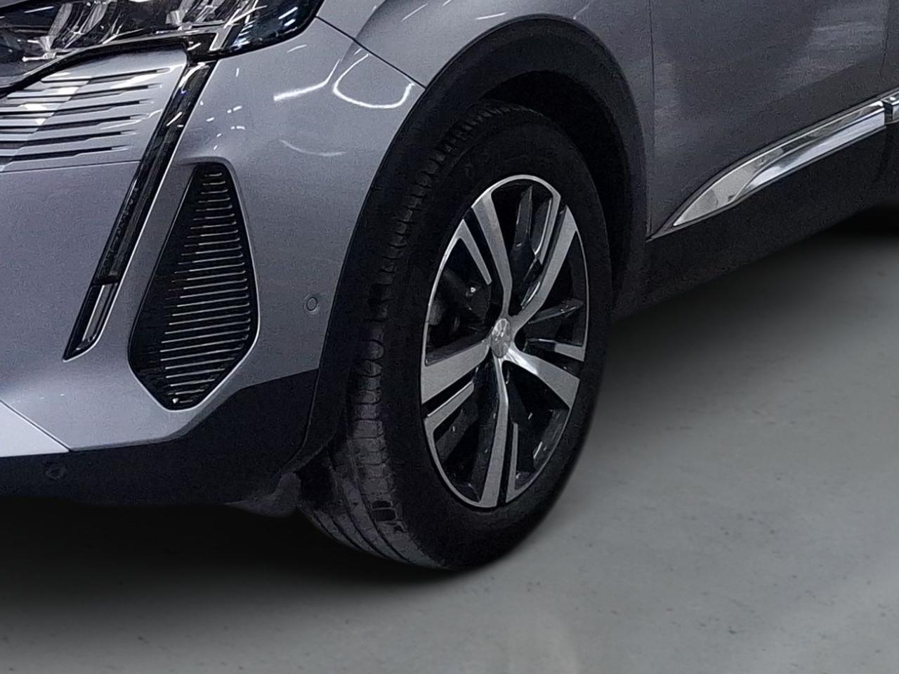 peugeot 5008 allure pack 1.2 puretech 130 eat8 — photo 4